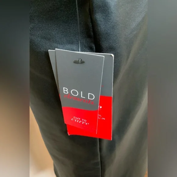 BOLD Elements - Picture 3 of 4